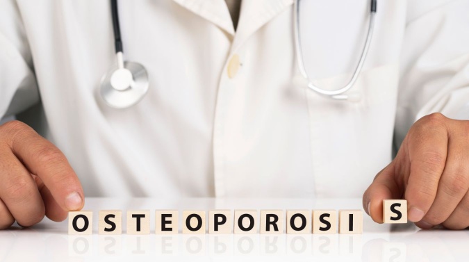 ¿Cuáles son los síntomas de la osteoporosis?