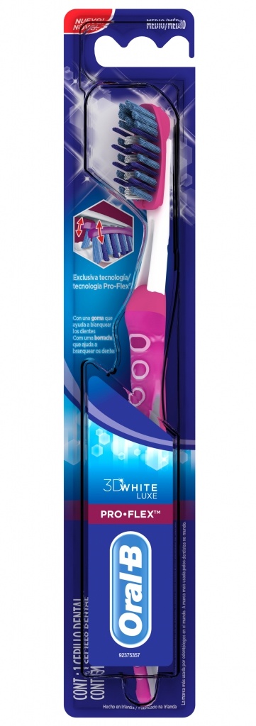Oral-B cepillo 3D White proexpert flex medio